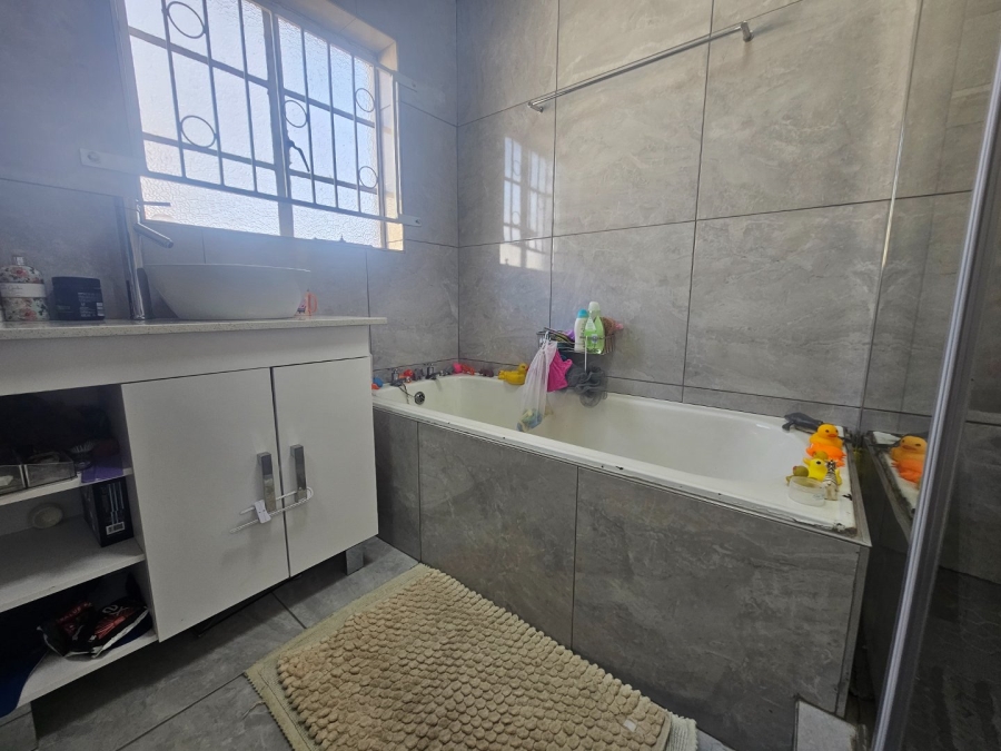 3 Bedroom Property for Sale in Jordania Free State
